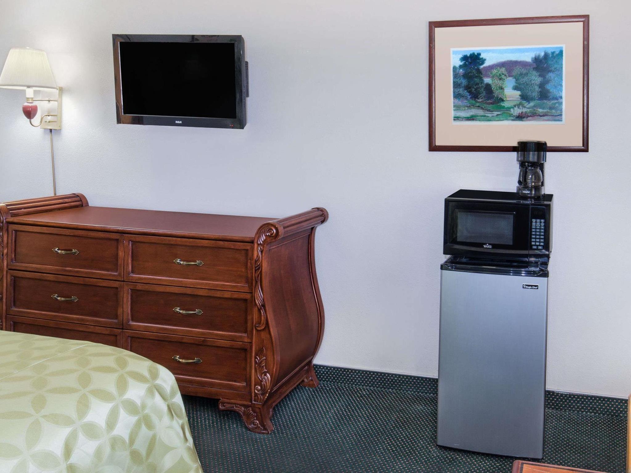 Days Inn By Wyndham Ontario Airport Экстерьер фото