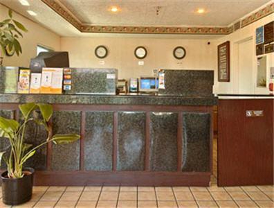Days Inn By Wyndham Ontario Airport Интерьер фото
