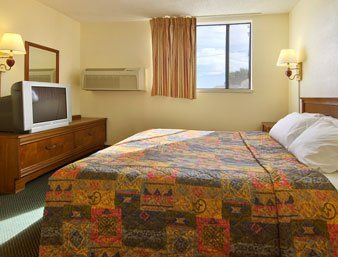 Days Inn By Wyndham Ontario Airport Номер фото
